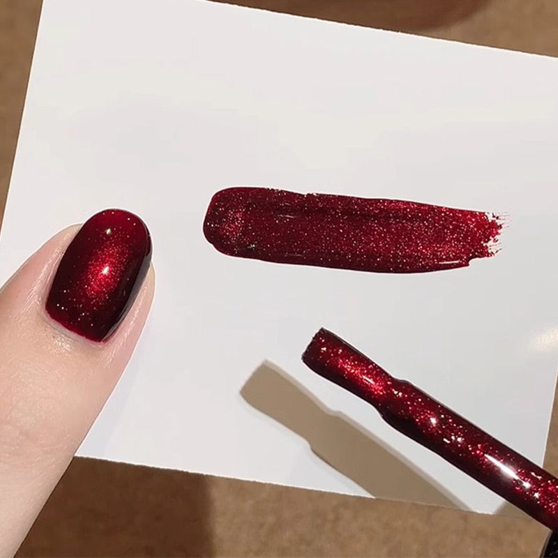 Shiny Cat Eye Gel Nail Polish