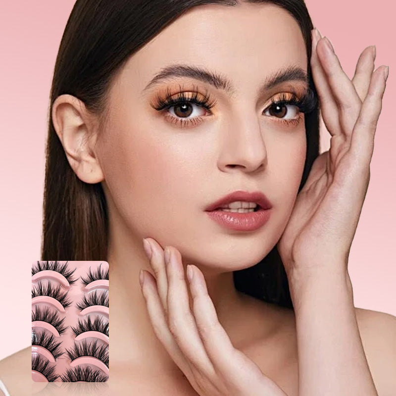 Natural-Looking Curled False Eyelashes